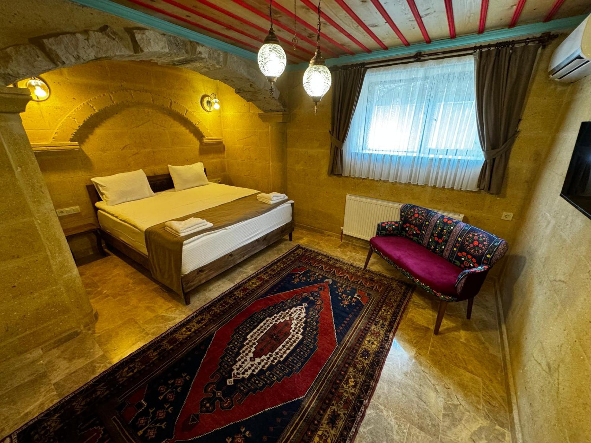 Hotel Rustic Caves à Göreme Extérieur photo