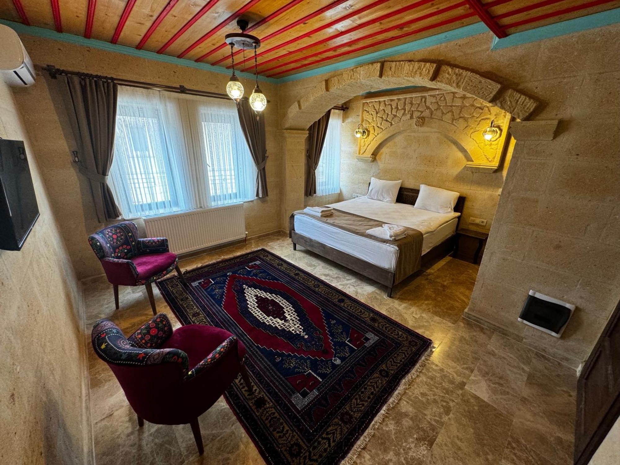 Hotel Rustic Caves à Göreme Extérieur photo