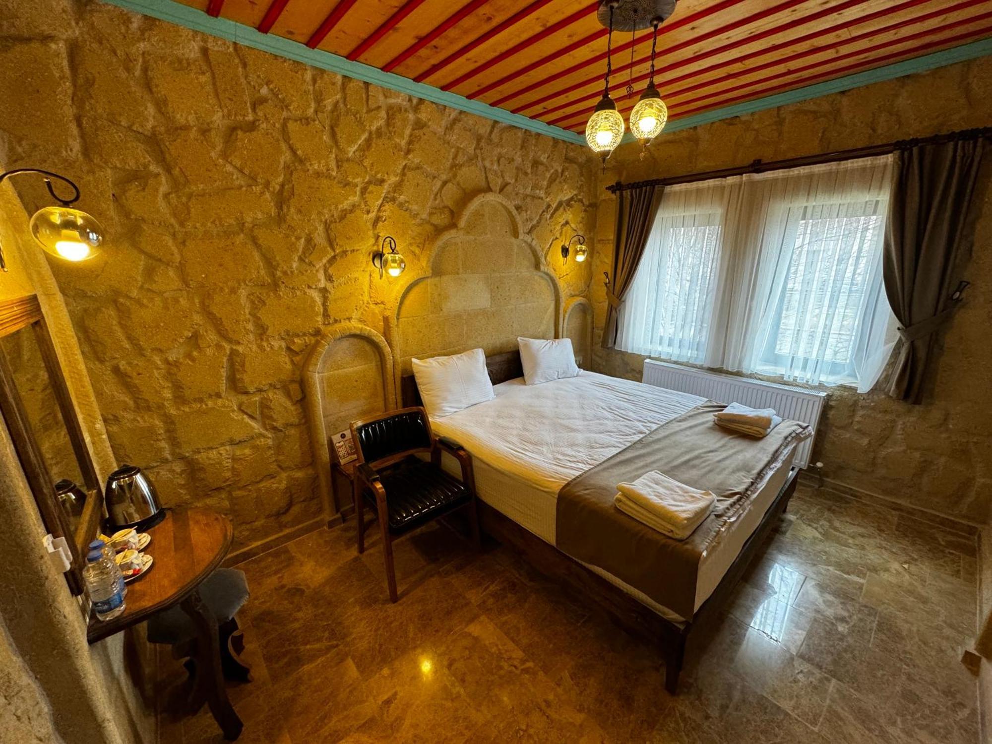 Hotel Rustic Caves à Göreme Extérieur photo