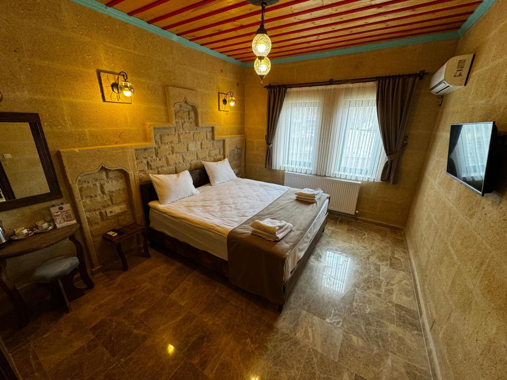 Hotel Rustic Caves à Göreme Extérieur photo