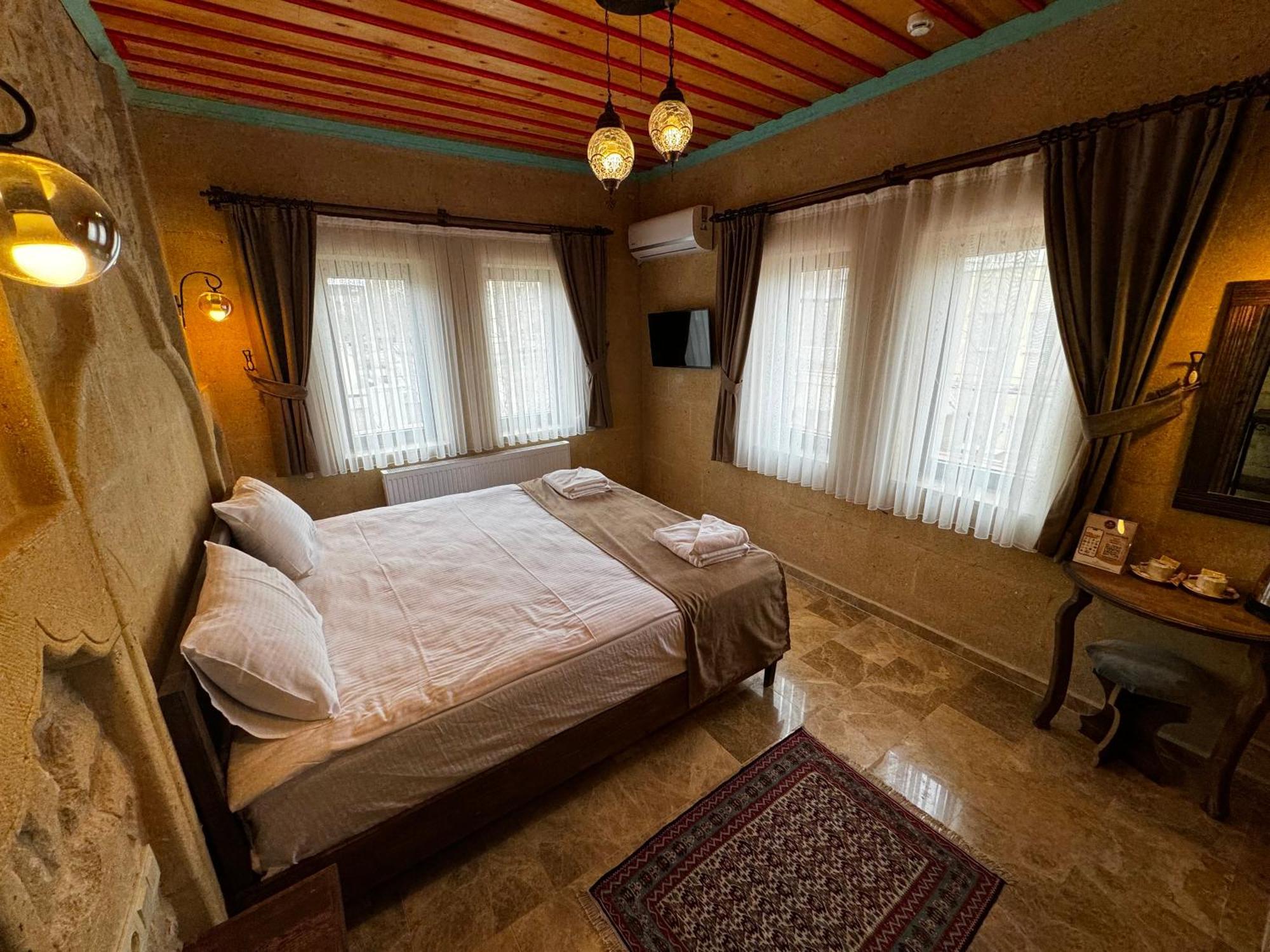 Hotel Rustic Caves à Göreme Extérieur photo