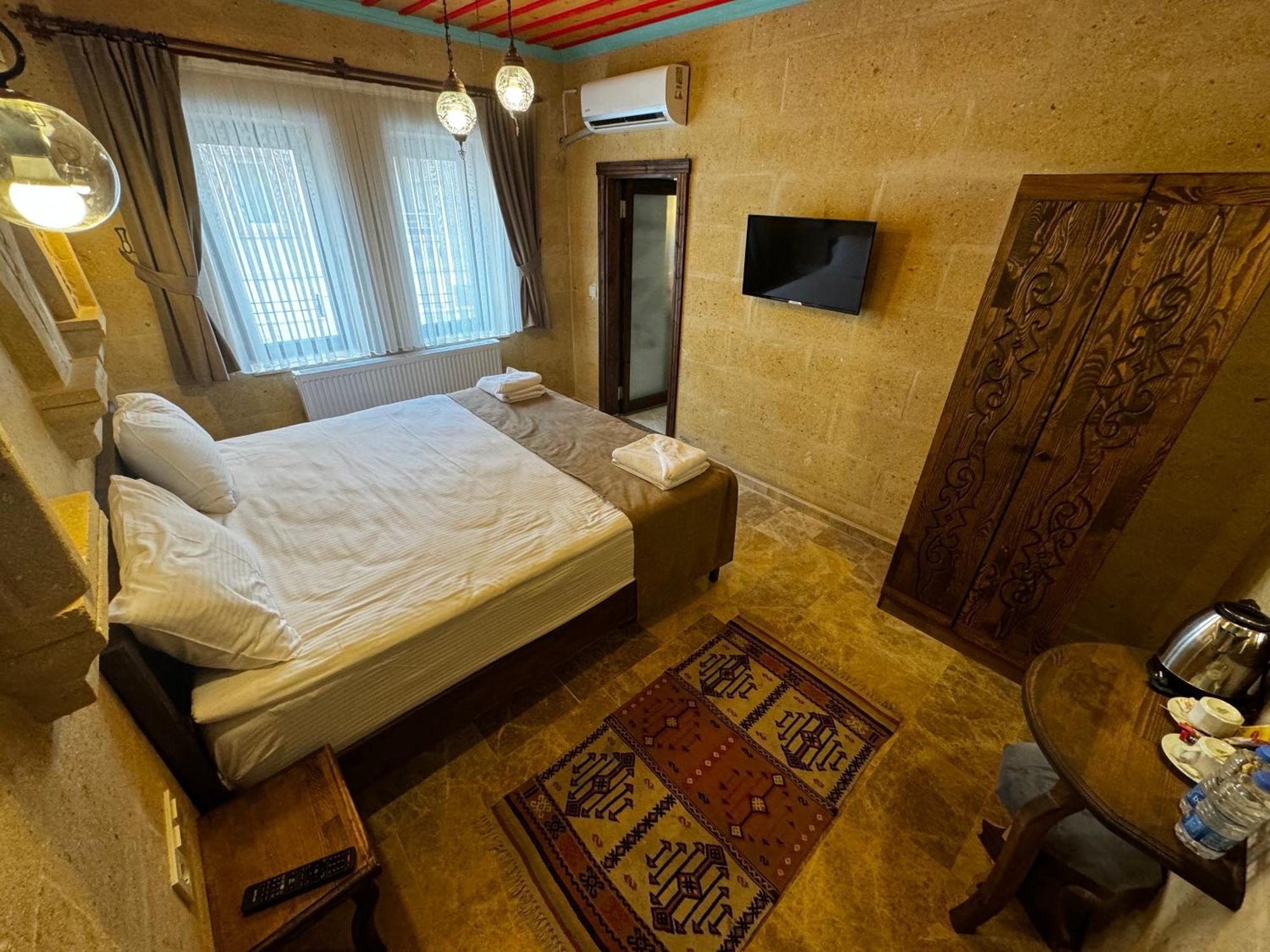 Hotel Rustic Caves à Göreme Extérieur photo